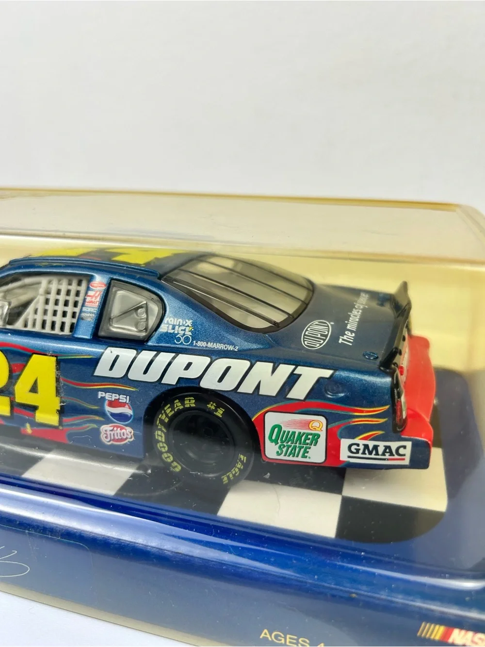 Jeff Gordon #24 DuPont 2001 Chevrolet Diecast Car Set 1/24 1/64 Winner's Circle